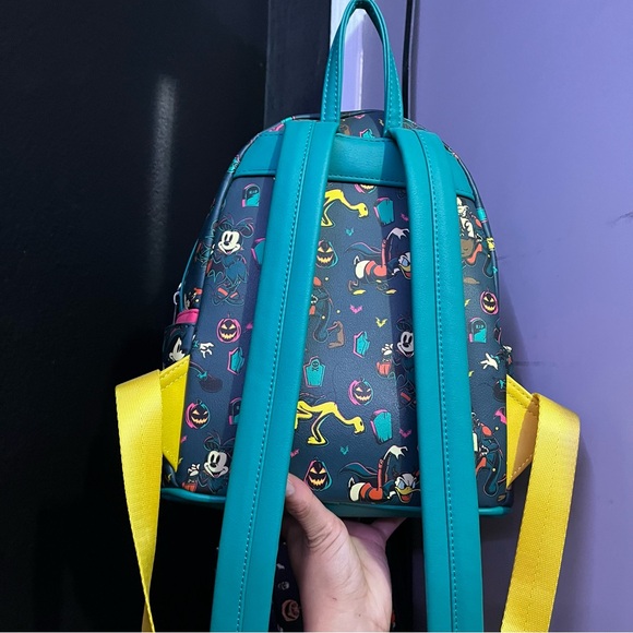 Disney Parks Halloween Mickey Pumpkin Loungefly Backpack - Picture 4 of 4